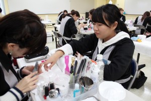 本間　楓（佐渡総合） (2)