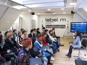 ＴＯＮＩＧＵＹ (4)