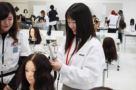 ヘアアイロン体験