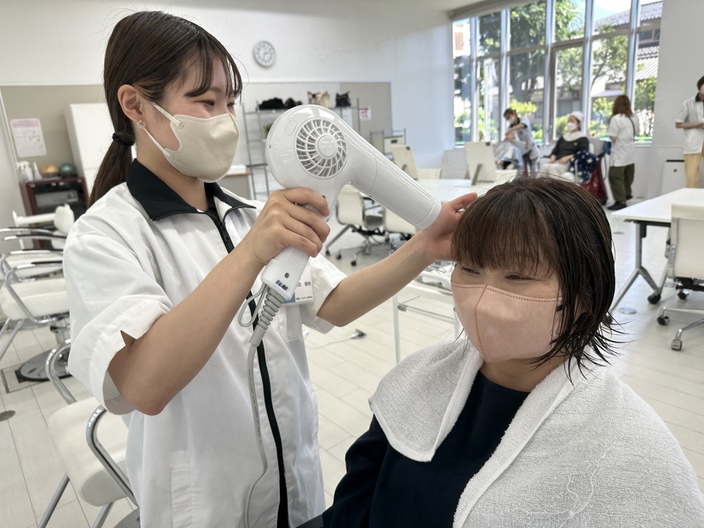 20230625_053348696_iOS